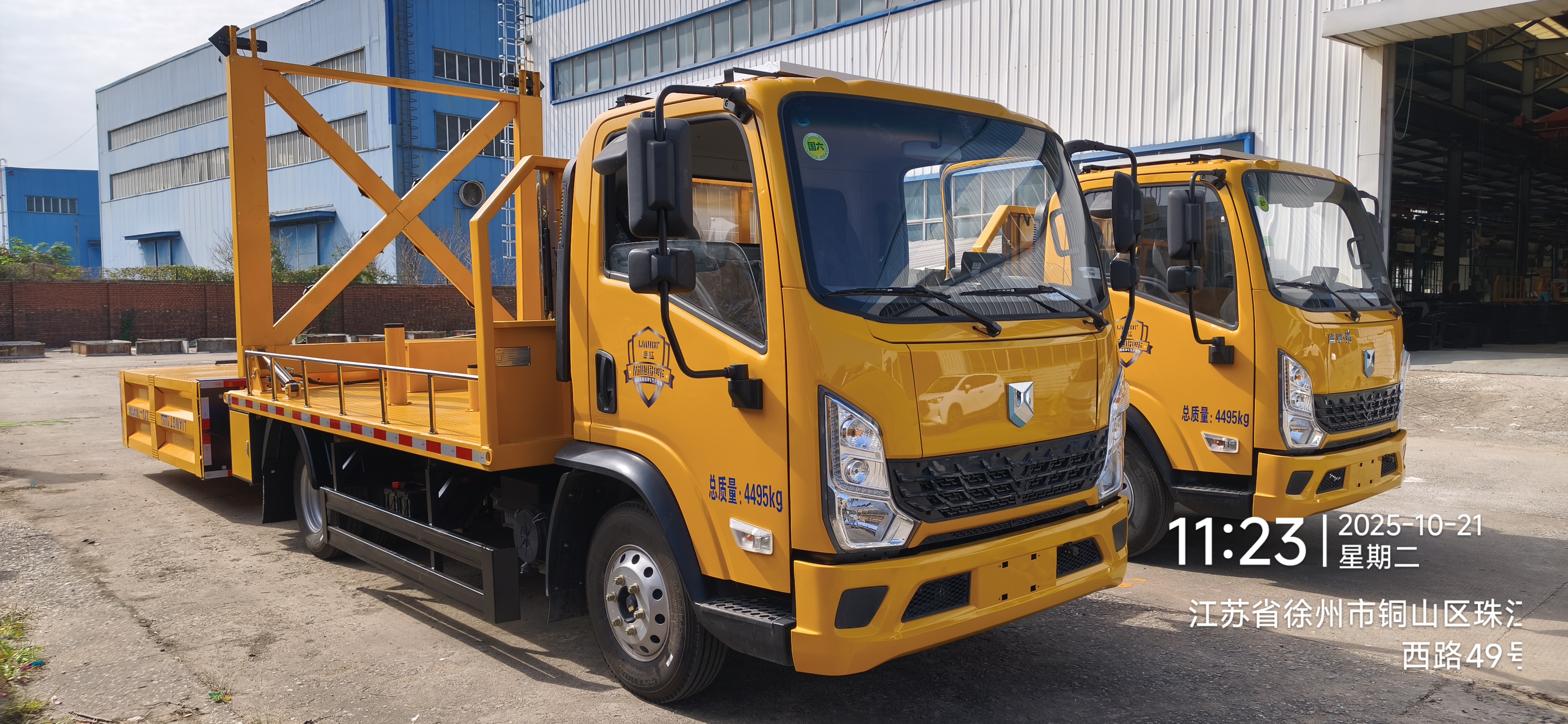 防撞緩沖車是什么東西？具體在高速道路上能起到什么作用？-有駕